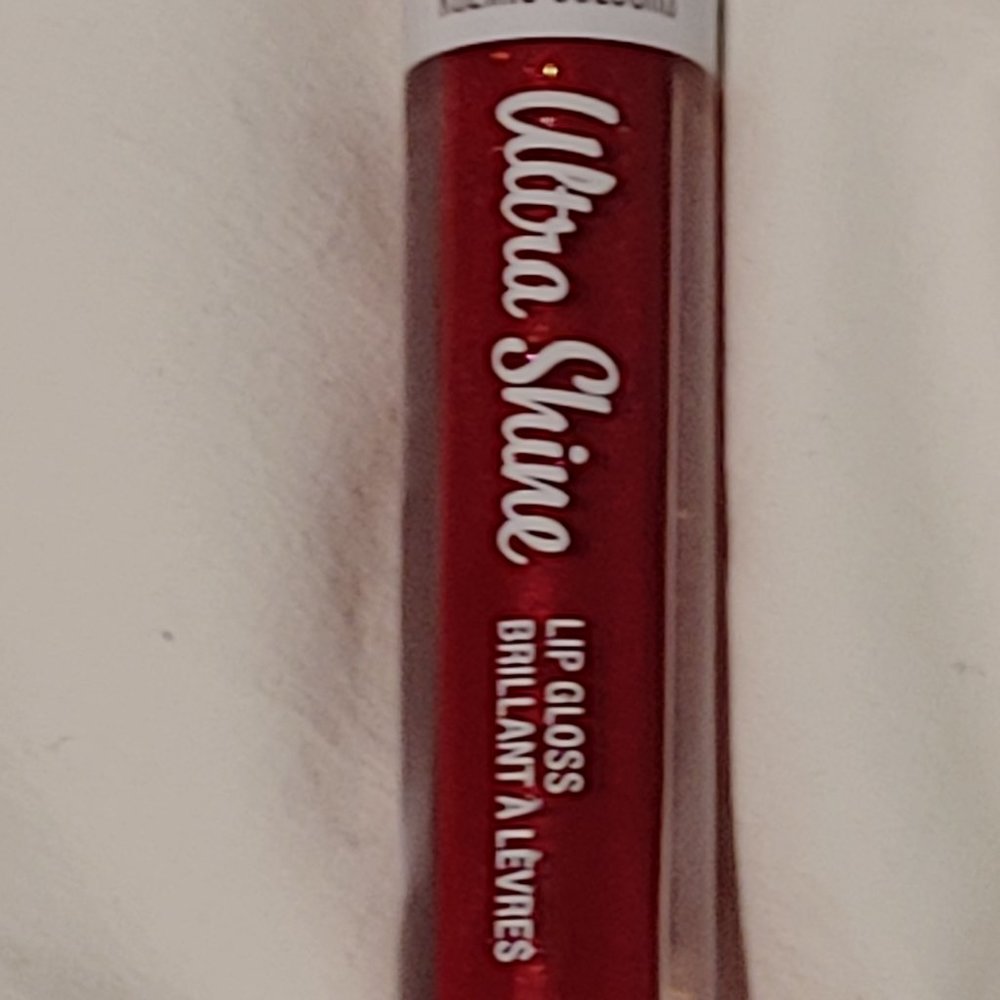 Gloss And Lipliner Set - Picture 2 of 3